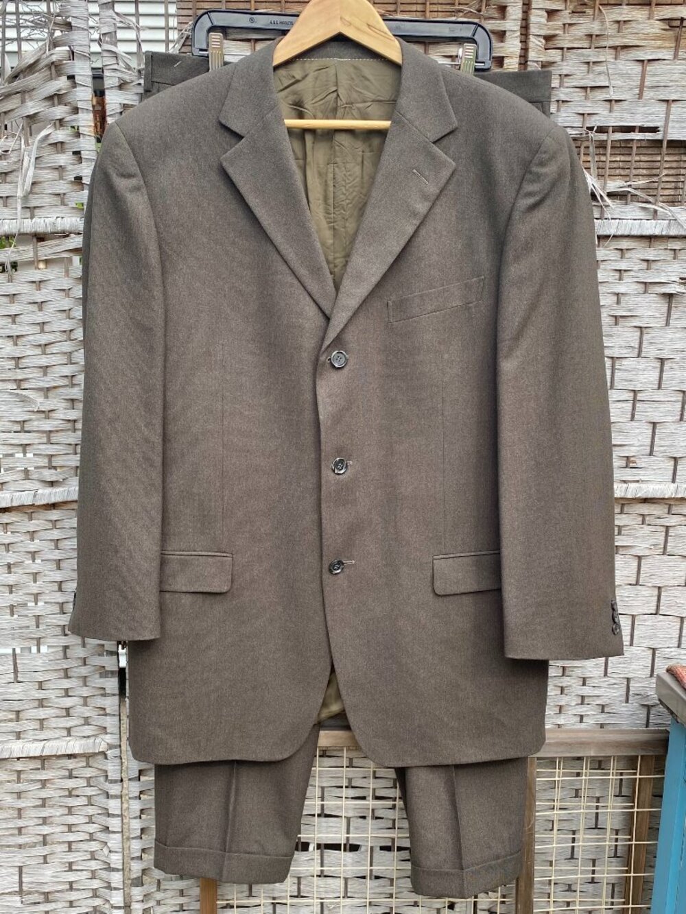 Vintage Ermenegildo Zegna Soft Green Brown Khaki Wool Two Piece Suit 44R 38W